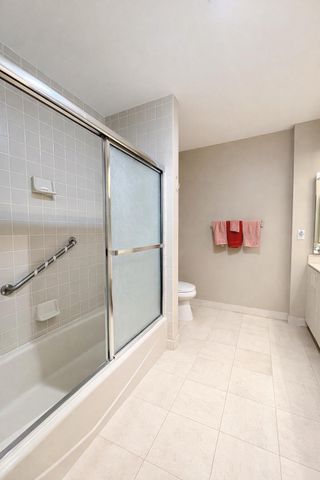 35 Brentwood Drive, Boynton Beach, FL 33436