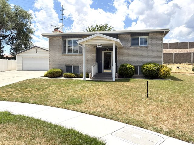 4666 S EDGEWARE LN, Taylorsville, UT 84129