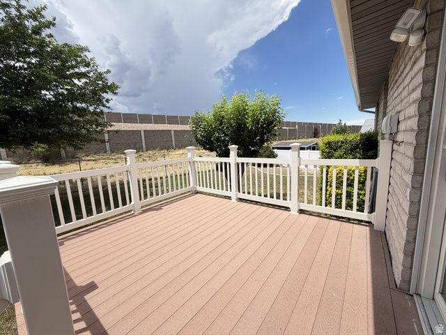 4666 S EDGEWARE LN, Taylorsville, UT 84129