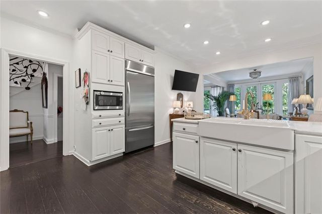 2525 Peachtree Road NE 25, Atlanta, GA 30305