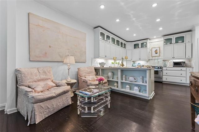 2525 Peachtree Road NE 25, Atlanta, GA 30305