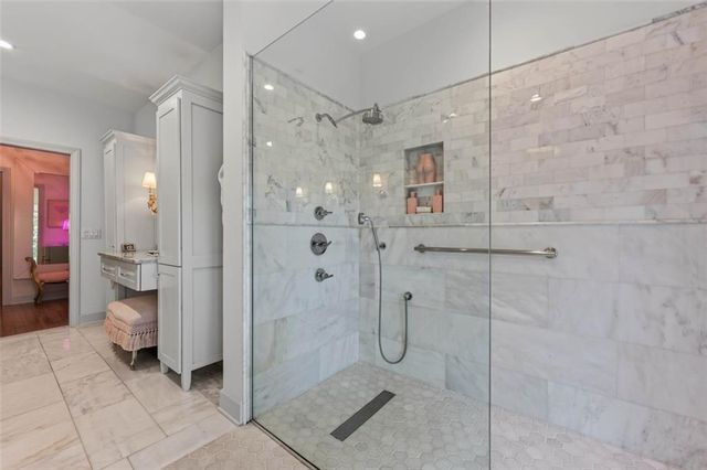 2525 Peachtree Road NE 25, Atlanta, GA 30305