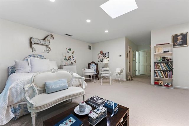 2525 Peachtree Road NE 25, Atlanta, GA 30305