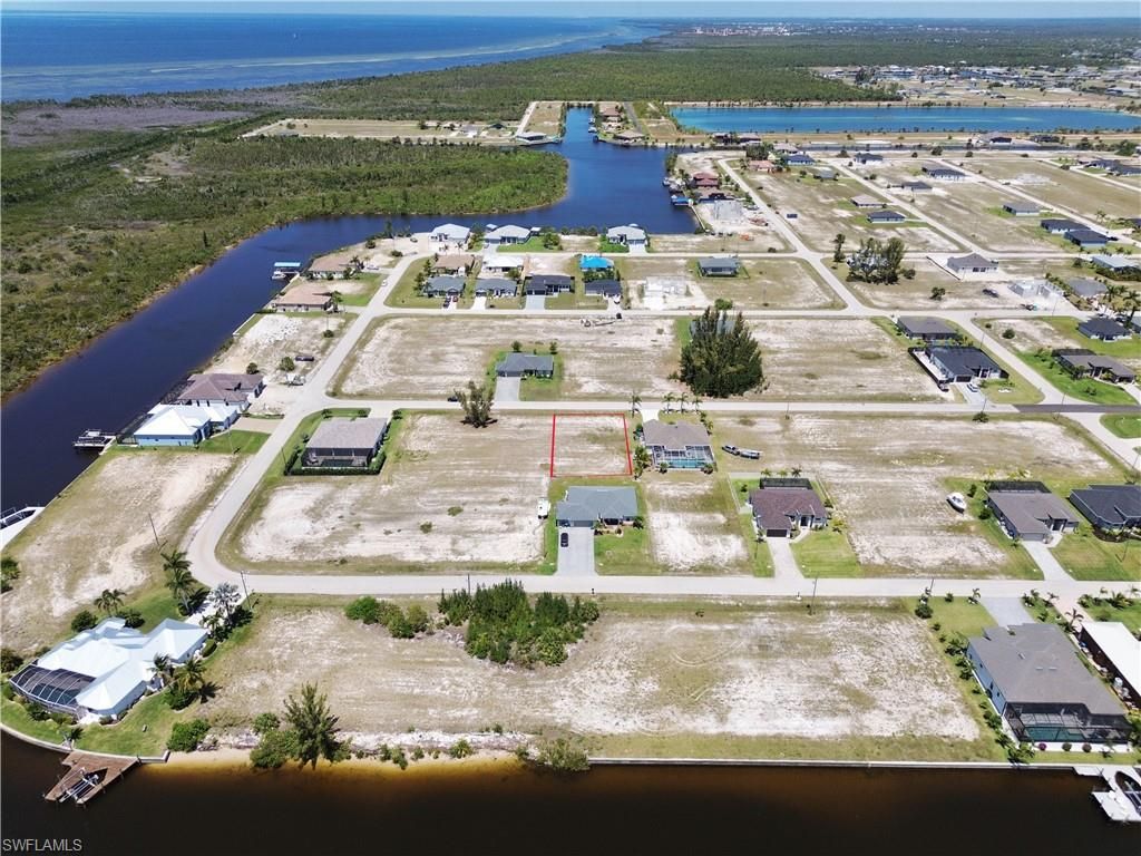 4624 NW 33rd LN, CAPE CORAL, FL 33993 — photo 3