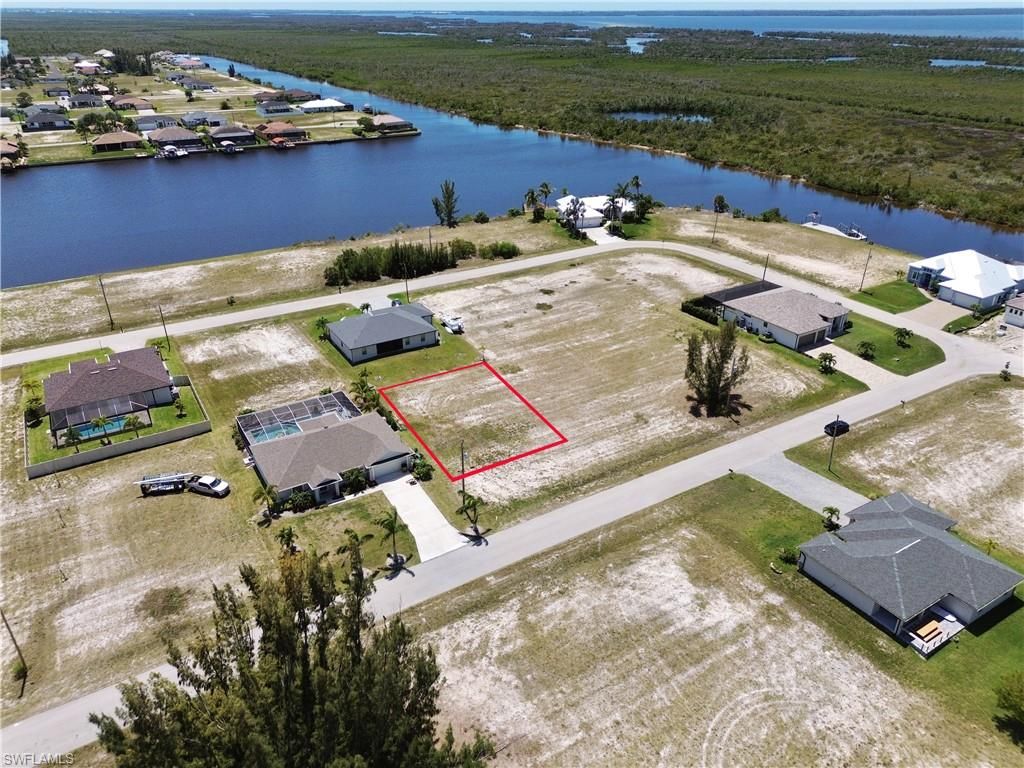 4624 NW 33rd LN, CAPE CORAL, FL 33993 — photo 4