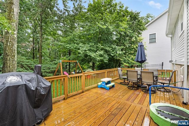 38 Seneca Avenue, Rockaway Township, NJ 07866