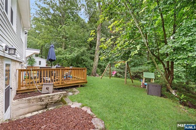 38 Seneca Avenue, Rockaway Township, NJ 07866