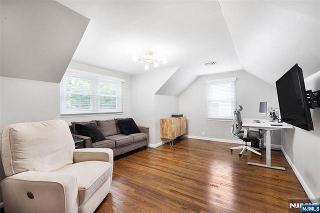 38 Seneca Avenue, Rockaway Township, NJ 07866