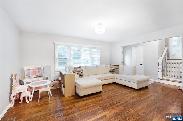 38 Seneca Avenue, Rockaway Township, NJ 07866