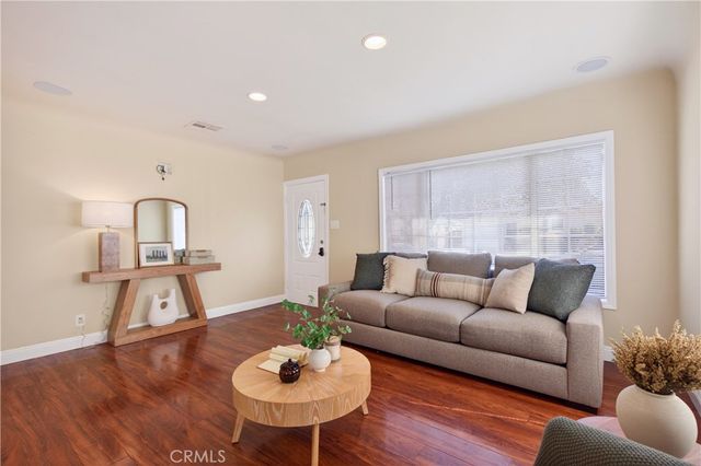 6127 Adenmoor Avenue, Lakewood, CA 90713