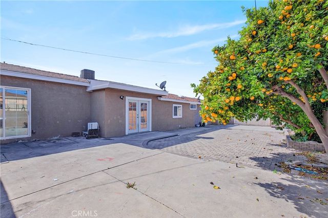 6127 Adenmoor Avenue, Lakewood, CA 90713