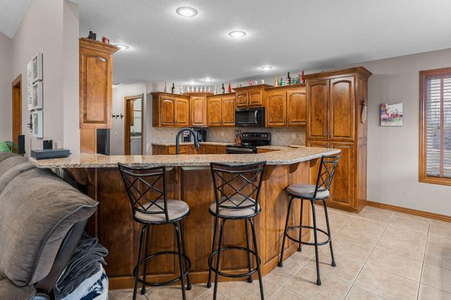 1054 W Itaska Road, Nixa, MO 65714