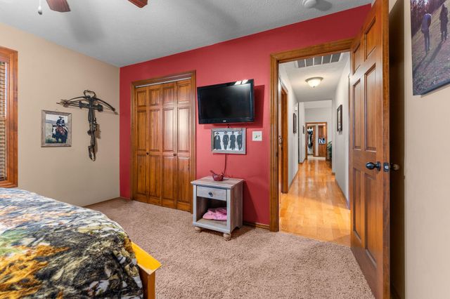 1054 W Itaska Road, Nixa, MO 65714