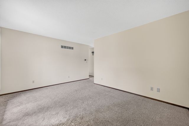 130 Andrews Drive, Belvidere, IL 61008