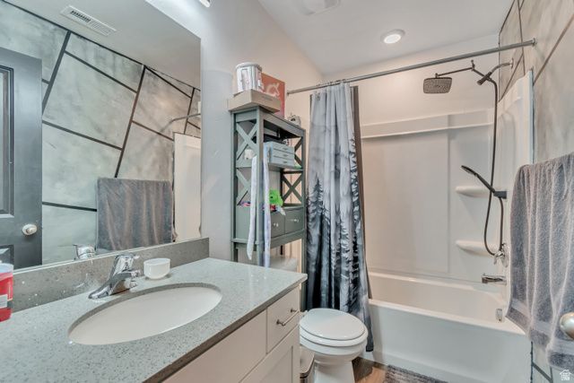 5072 W GREGORIAN CT, Herriman, UT 84096