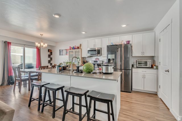 5072 W GREGORIAN CT, Herriman, UT 84096