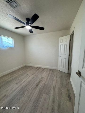 8805 N 28TH Avenue, Phoenix, AZ 85051