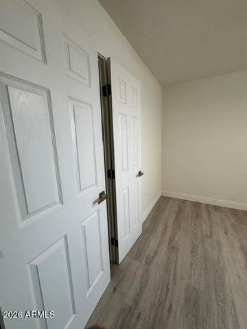 8805 N 28TH Avenue, Phoenix, AZ 85051