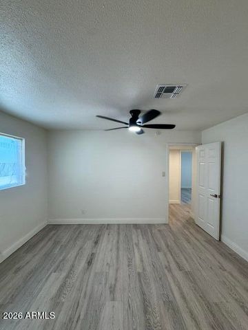 8805 N 28TH Avenue, Phoenix, AZ 85051