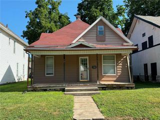 528 Park Avenue, Excelsior Springs, MO 64024