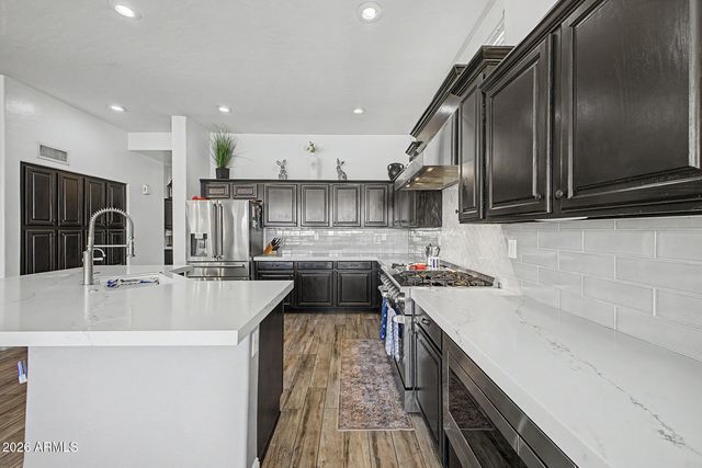 1830 W WISTERIA Drive, Chandler, AZ 85248