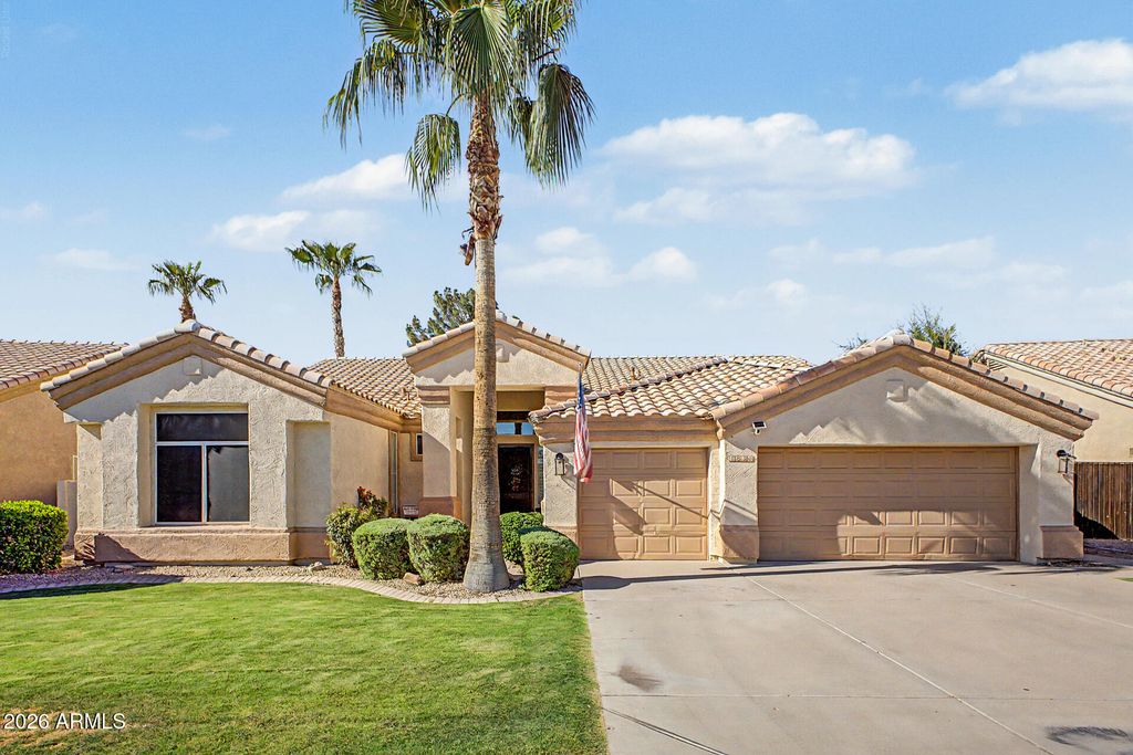 1830 W WISTERIA Drive, Chandler, AZ 85248 — photo 5