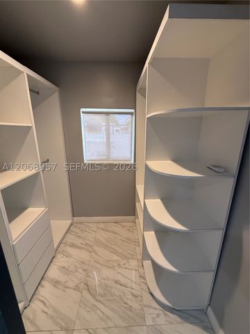 19700 NW 44th Ave ., Miami Gardens, FL 33055