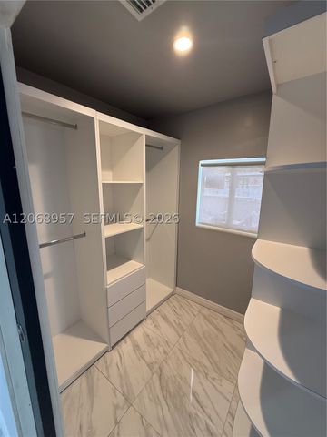 19700 NW 44th Ave ., Miami Gardens, FL 33055
