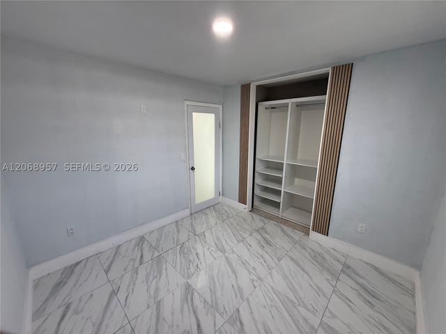 19700 NW 44th Ave ., Miami Gardens, FL 33055