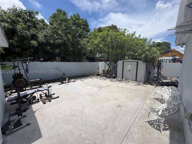 19700 NW 44th Ave ., Miami Gardens, FL 33055
