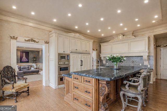 8330 Jett Ferry Road, Sandy Springs, GA 30350