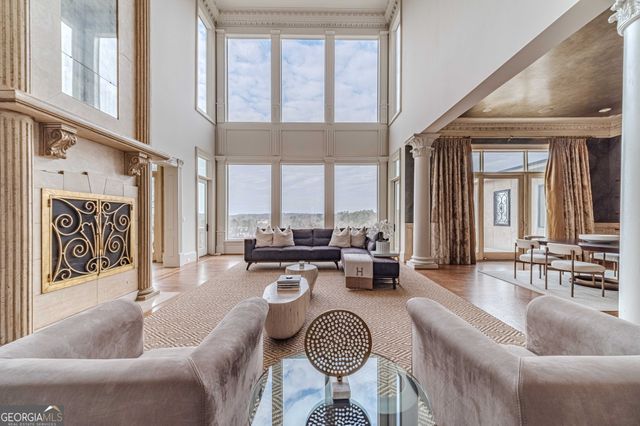 8330 Jett Ferry Road, Sandy Springs, GA 30350