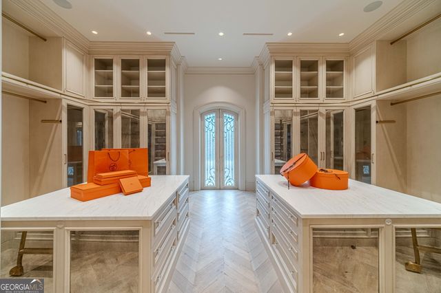 8330 Jett Ferry Road, Sandy Springs, GA 30350