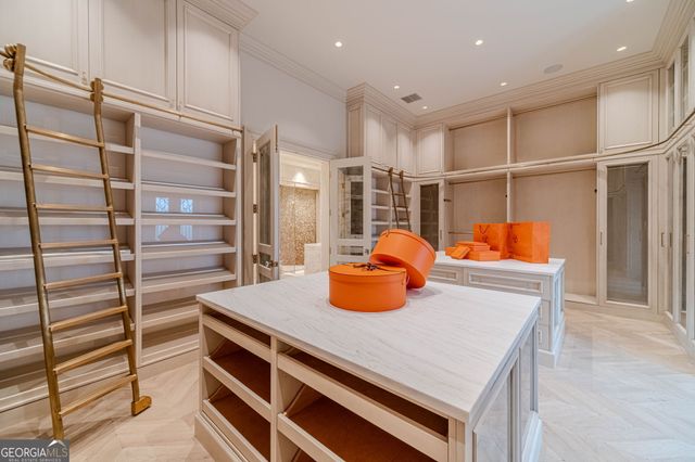 8330 Jett Ferry Road, Sandy Springs, GA 30350