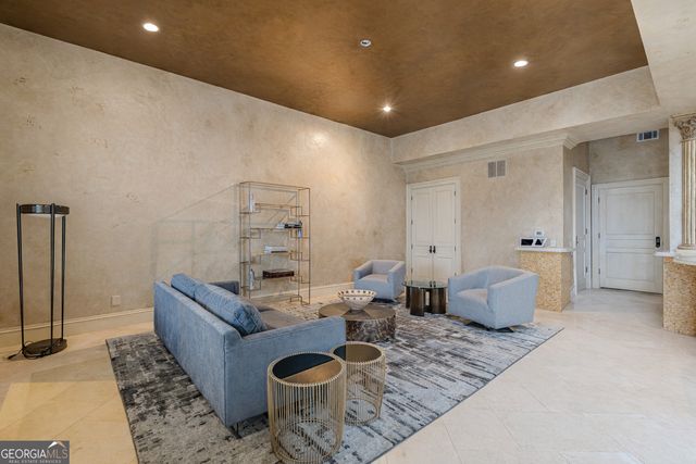 8330 Jett Ferry Road, Sandy Springs, GA 30350