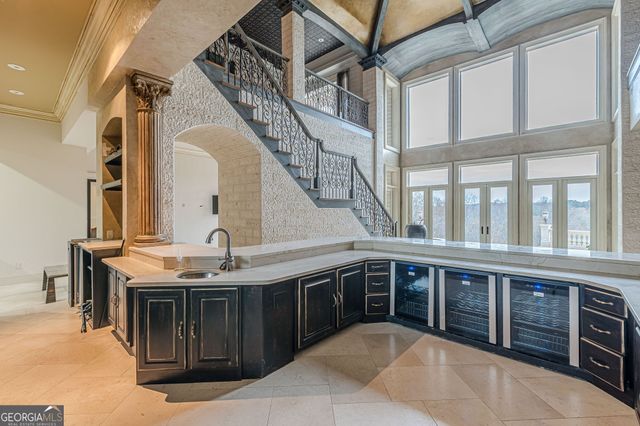 8330 Jett Ferry Road, Sandy Springs, GA 30350