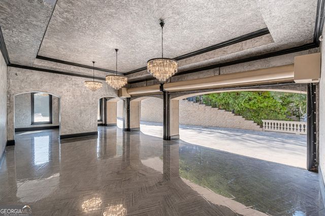 8330 Jett Ferry Road, Sandy Springs, GA 30350