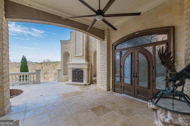 8330 Jett Ferry Road, Sandy Springs, GA 30350