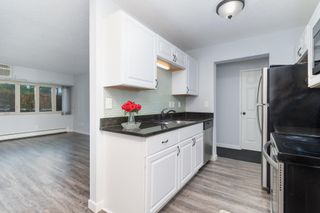 4351 Parklawn Avenue 7E, Edina, MN 55435