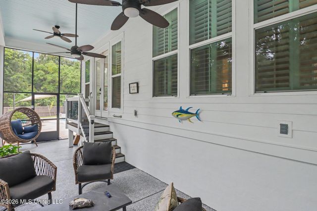 118 Palm Avenue, Pass Christian, MS 39571