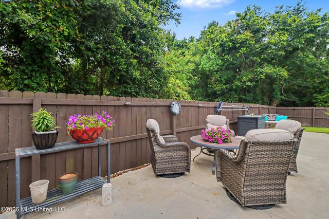 118 Palm Avenue, Pass Christian, MS 39571
