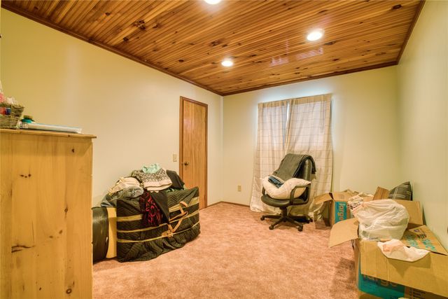 16683 S MEAD Road, Saegertown, PA 16433