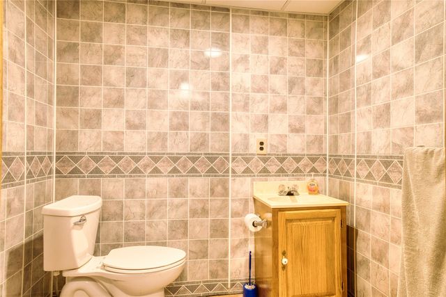 16683 S MEAD Road, Saegertown, PA 16433