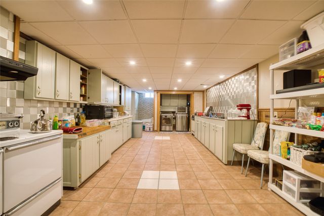 16683 S MEAD Road, Saegertown, PA 16433