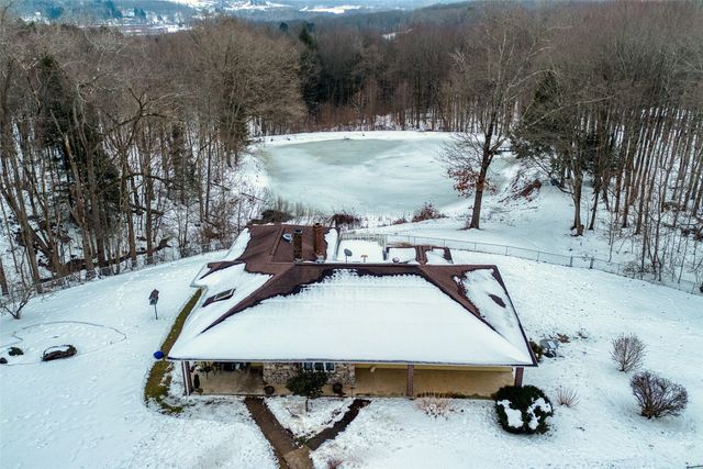 16683 S MEAD Road, Saegertown, PA 16433