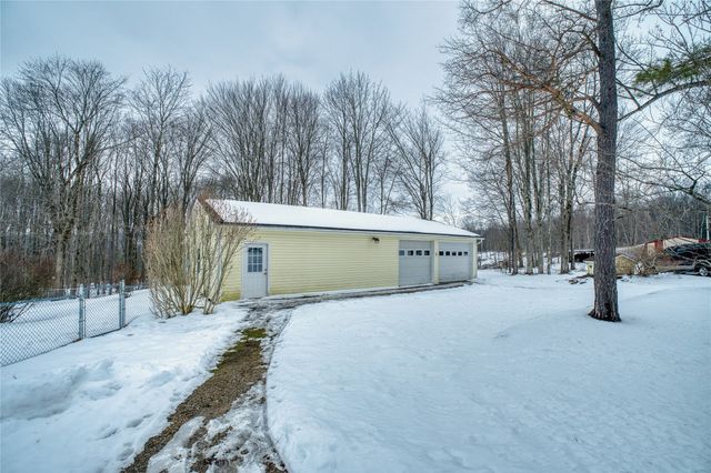 16683 S MEAD Road, Saegertown, PA 16433