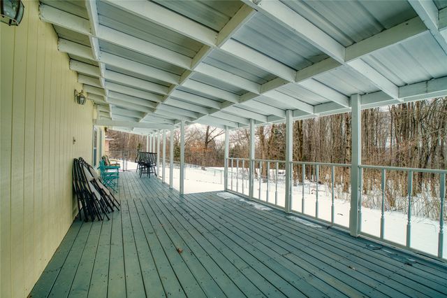 16683 S MEAD Road, Saegertown, PA 16433