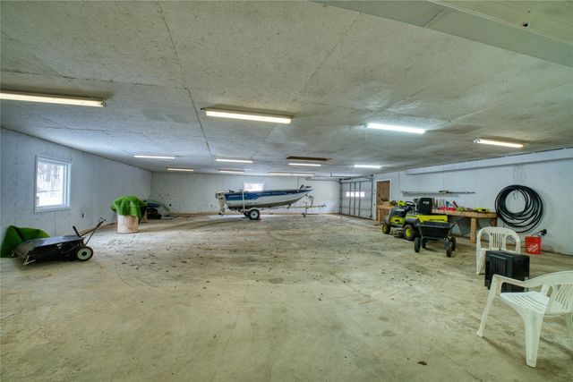 16683 S MEAD Road, Saegertown, PA 16433