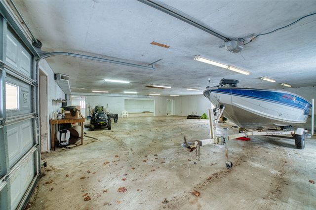 16683 S MEAD Road, Saegertown, PA 16433