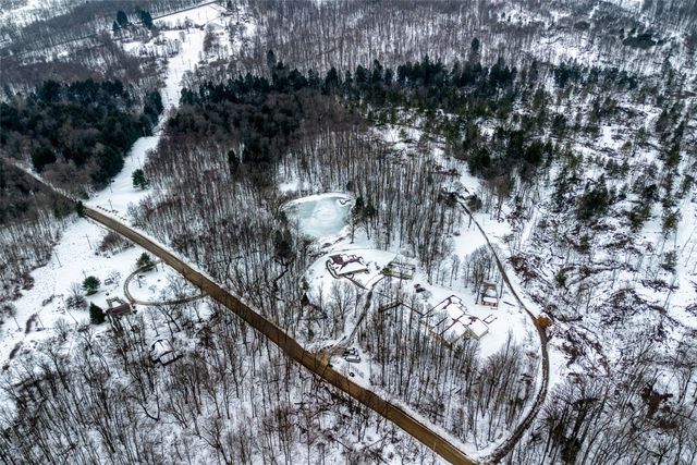 16683 S MEAD Road, Saegertown, PA 16433